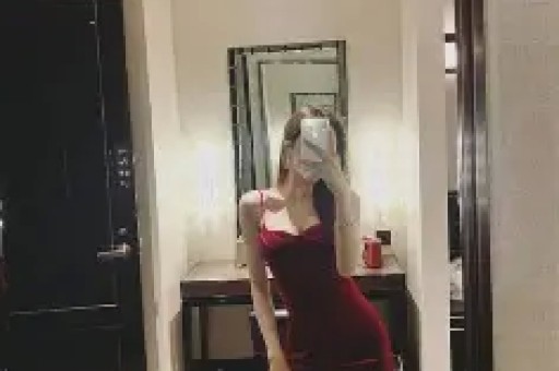 一天3个瓜！女星被大佬操控、顶流恋情曝光杨颖被牵连 个个大瓜